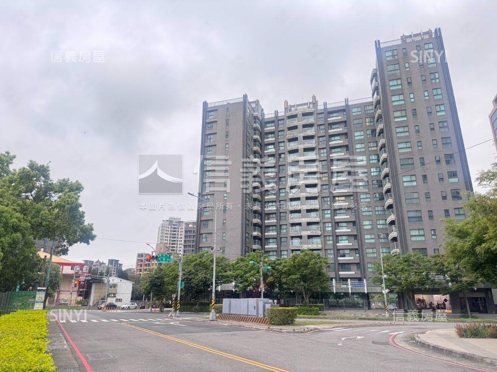 上城捷境三房雙車位房屋室內格局與周邊環境