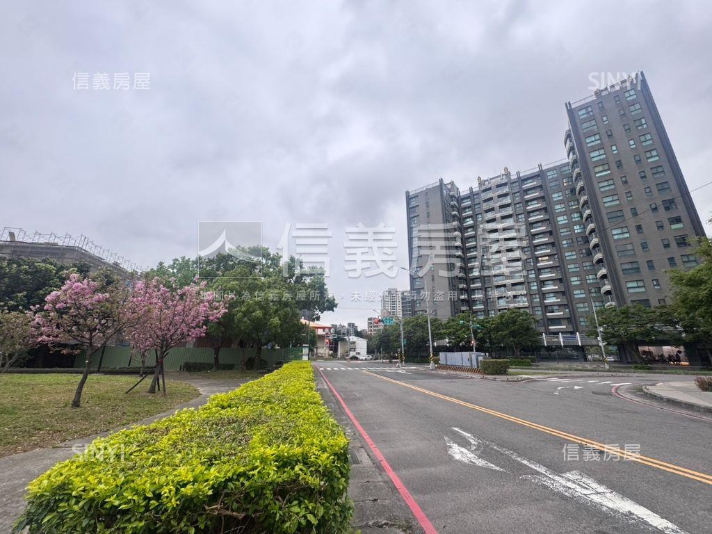 上城捷境三房雙車位房屋室內格局與周邊環境
