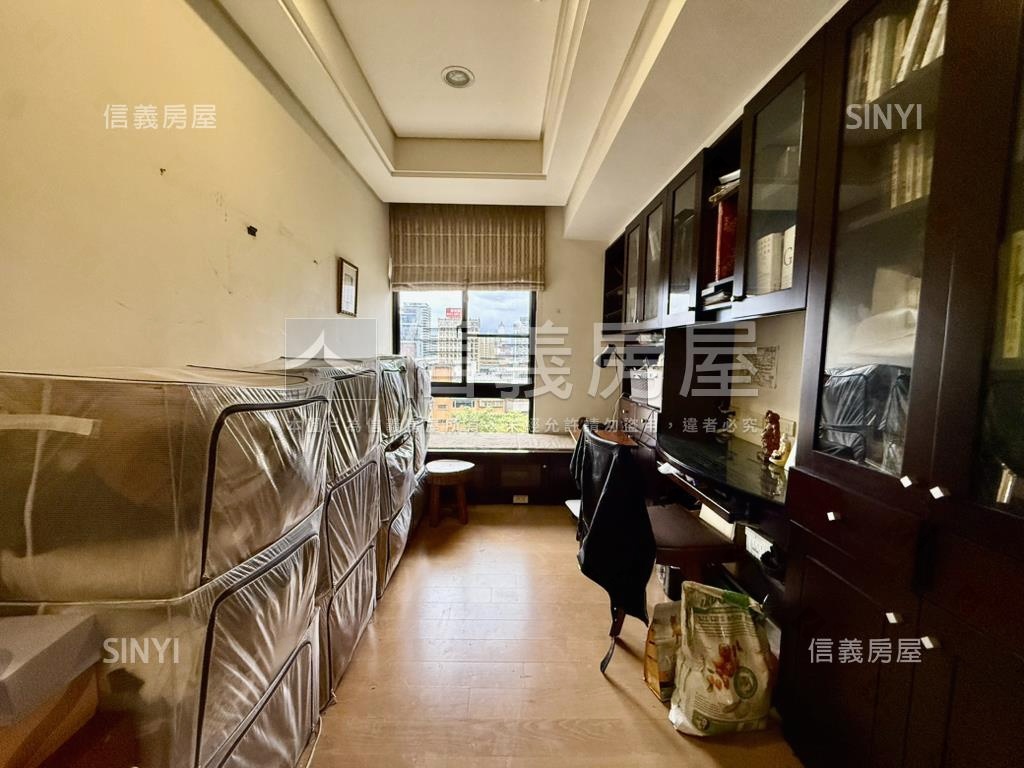 忠孝復興美屋三房車位房屋室內格局與周邊環境