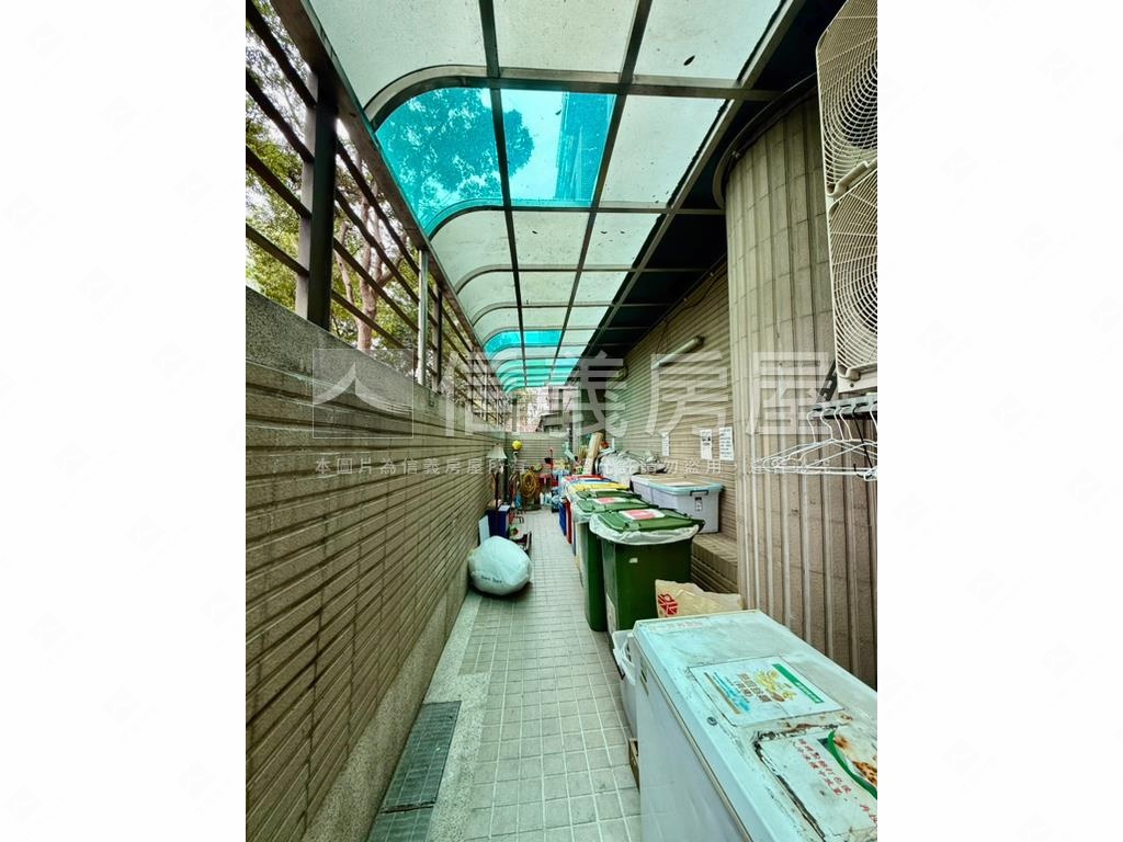 忠孝復興美屋三房車位房屋室內格局與周邊環境