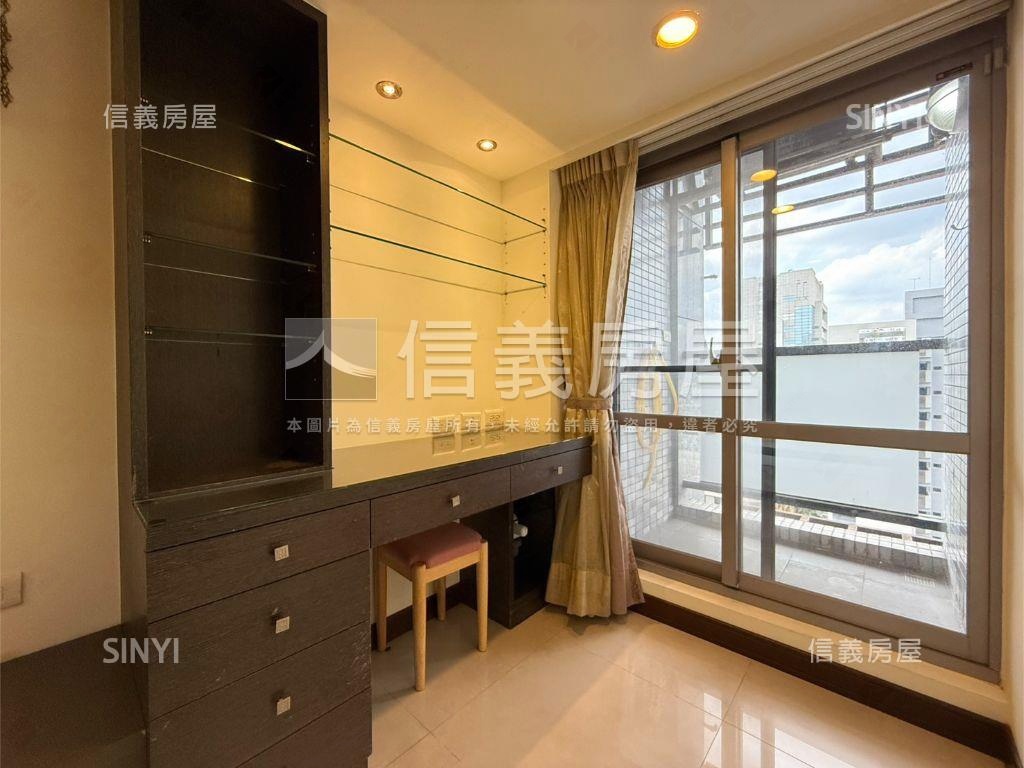 仁愛＋雲海觀景雅致尊榮宅房屋室內格局與周邊環境