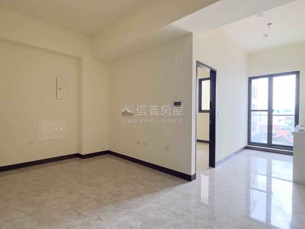近南科丨兩房有景有車房屋室內格局與周邊環境