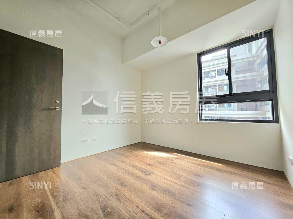 帝景中高樓大三房雙平車！房屋室內格局與周邊環境