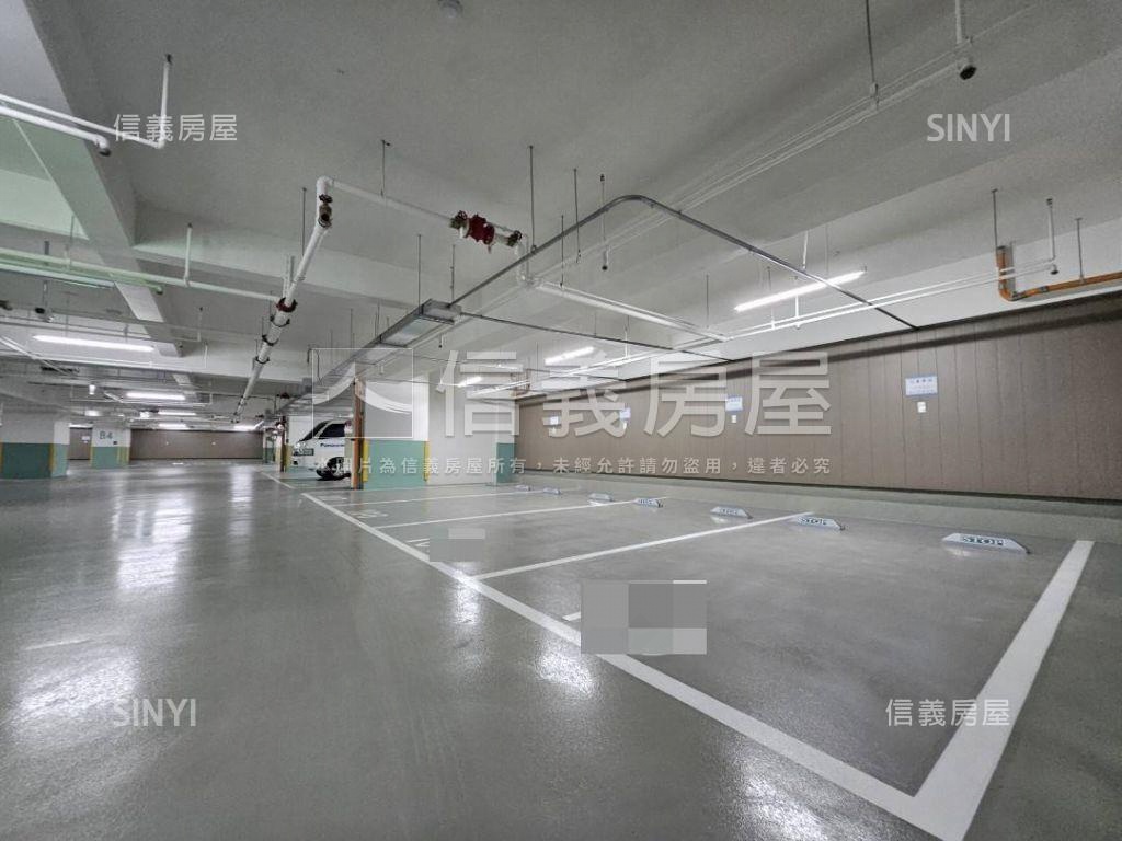 帝景中高樓大三房雙平車！房屋室內格局與周邊環境