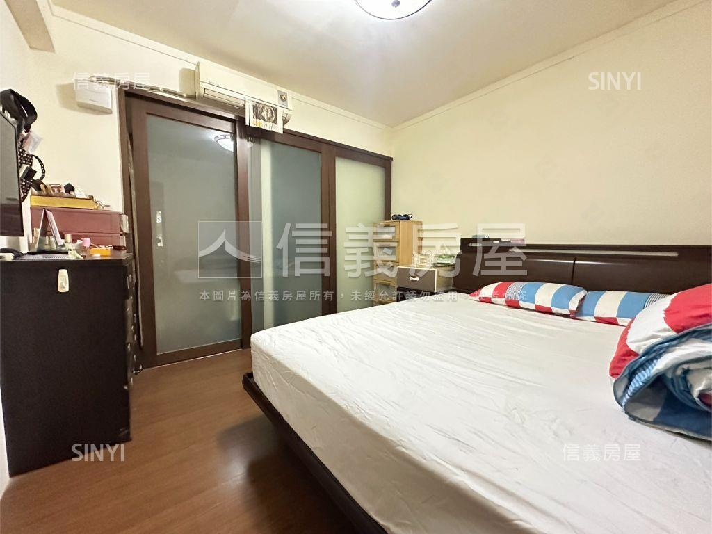 稀有釋出免爬高三民路二樓房屋室內格局與周邊環境