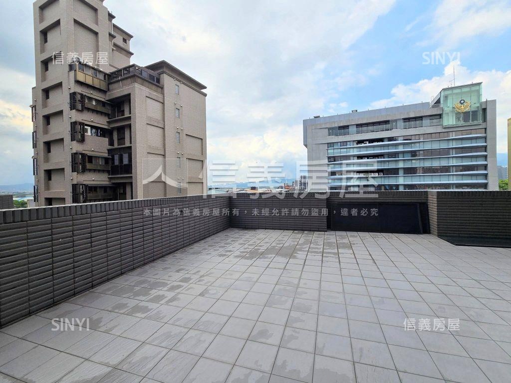 鄉林典藏露台大戶房屋室內格局與周邊環境