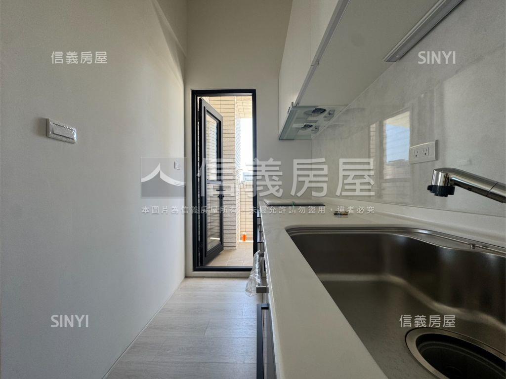 承學兩房車位房屋室內格局與周邊環境