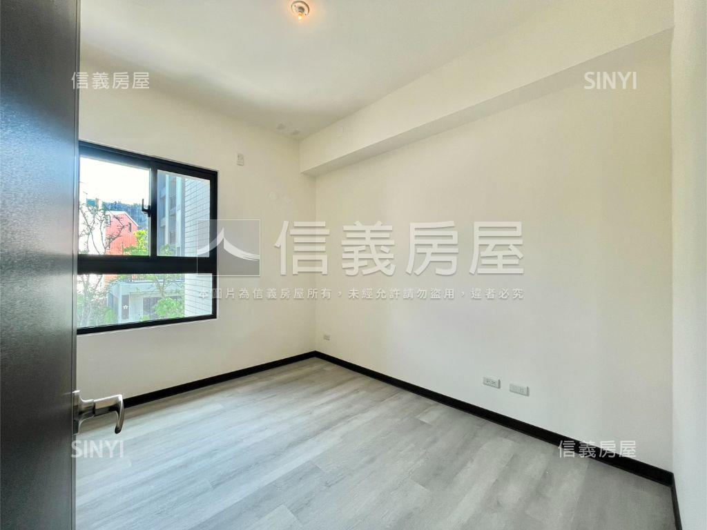 ☆誠售櫻花朝南３房平車☆房屋室內格局與周邊環境