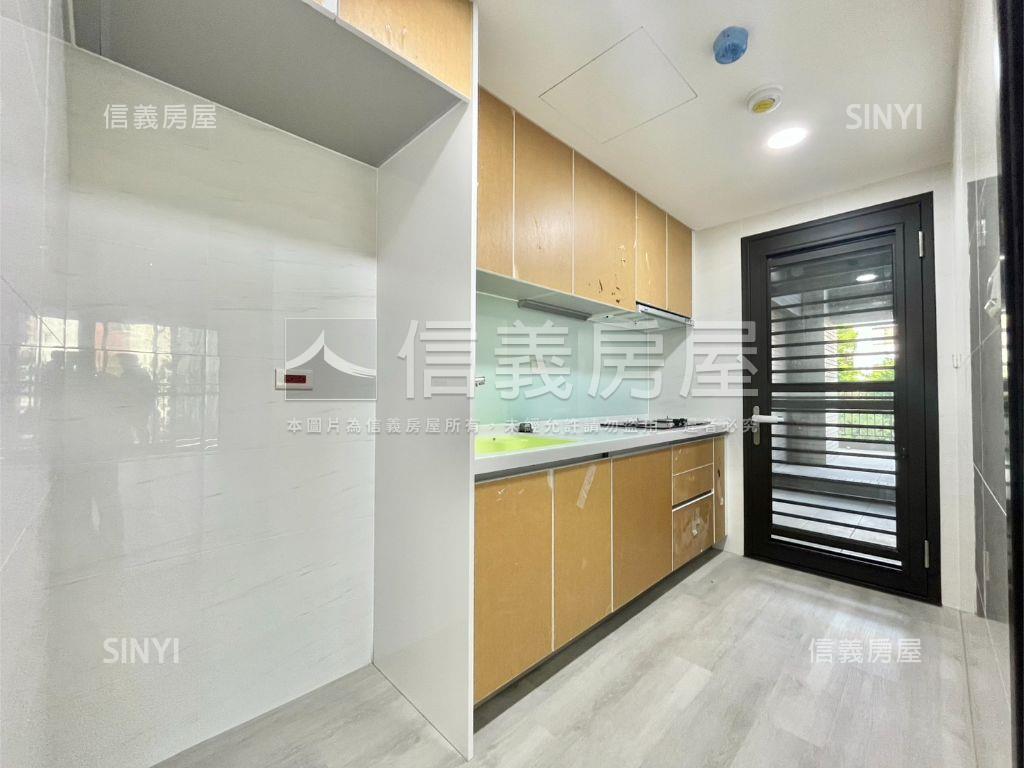 ☆誠售櫻花朝南３房平車☆房屋室內格局與周邊環境