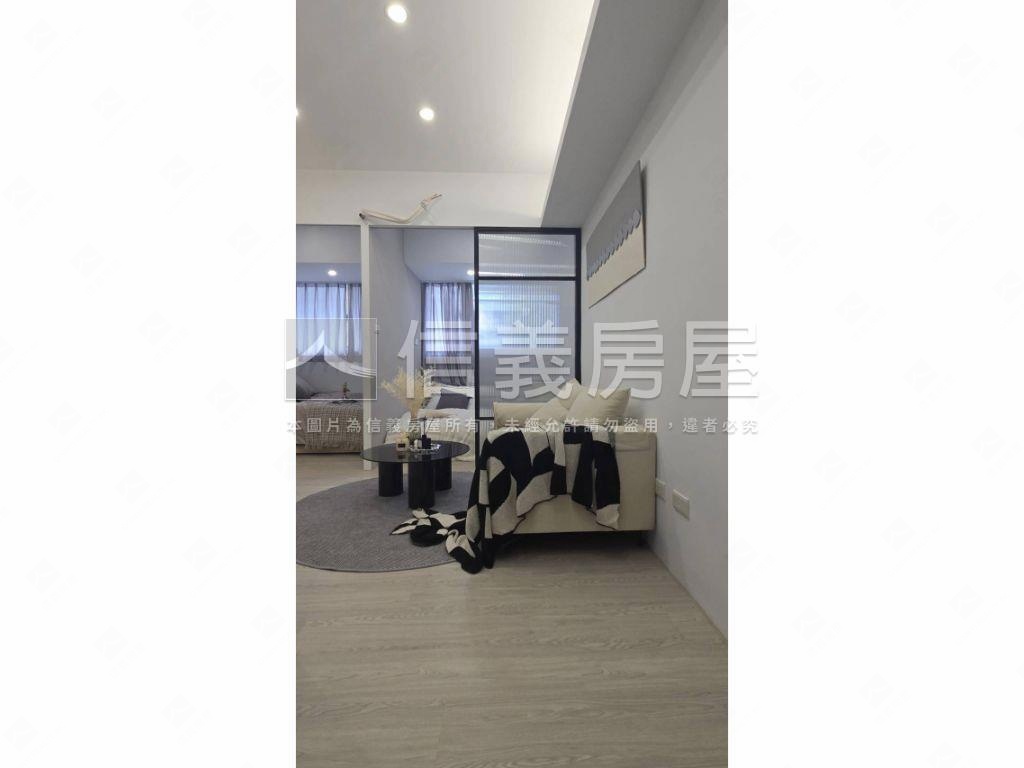 雙子星商圈捷運美兩房８樓房屋室內格局與周邊環境