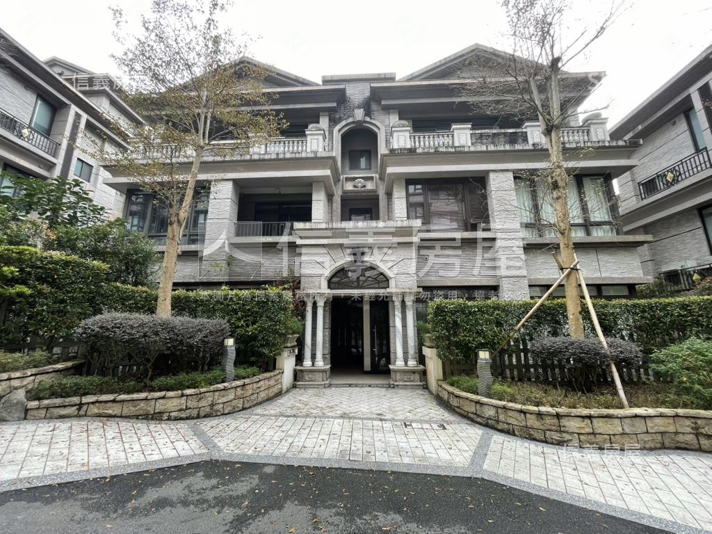 愛上伴山。幸福生活提案房屋室內格局與周邊環境