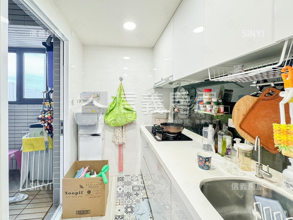 稀有釋出！和發首湛精裝戶房屋室內格局與周邊環境