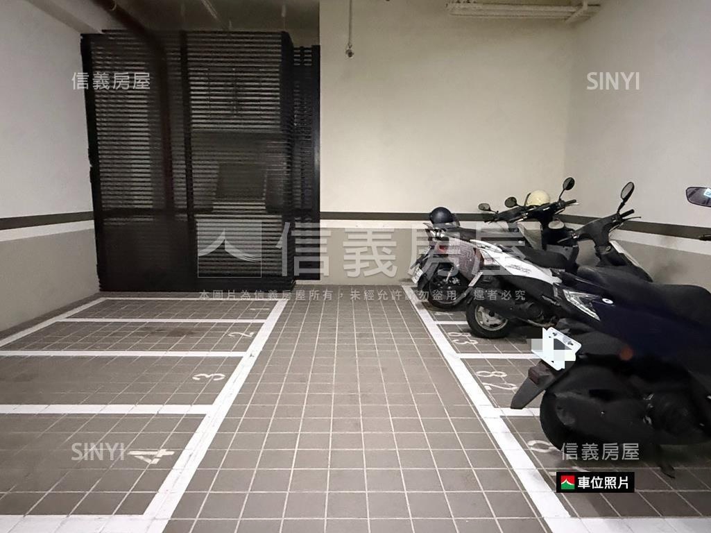 敘上景面公園三房平車房屋室內格局與周邊環境