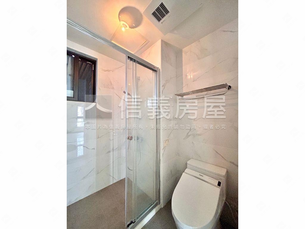 ＴＷＯＭＯＲＥ採光美屋房屋室內格局與周邊環境