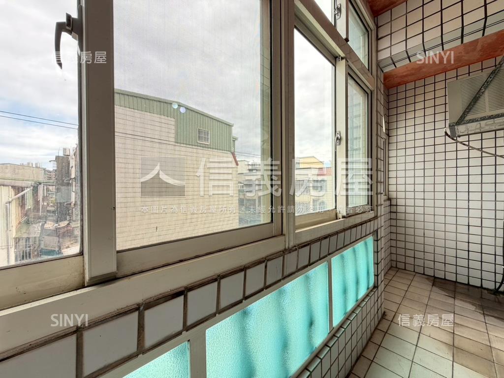 大空間透天稀有釋出房屋室內格局與周邊環境