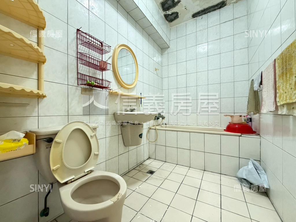 大空間透天稀有釋出房屋室內格局與周邊環境