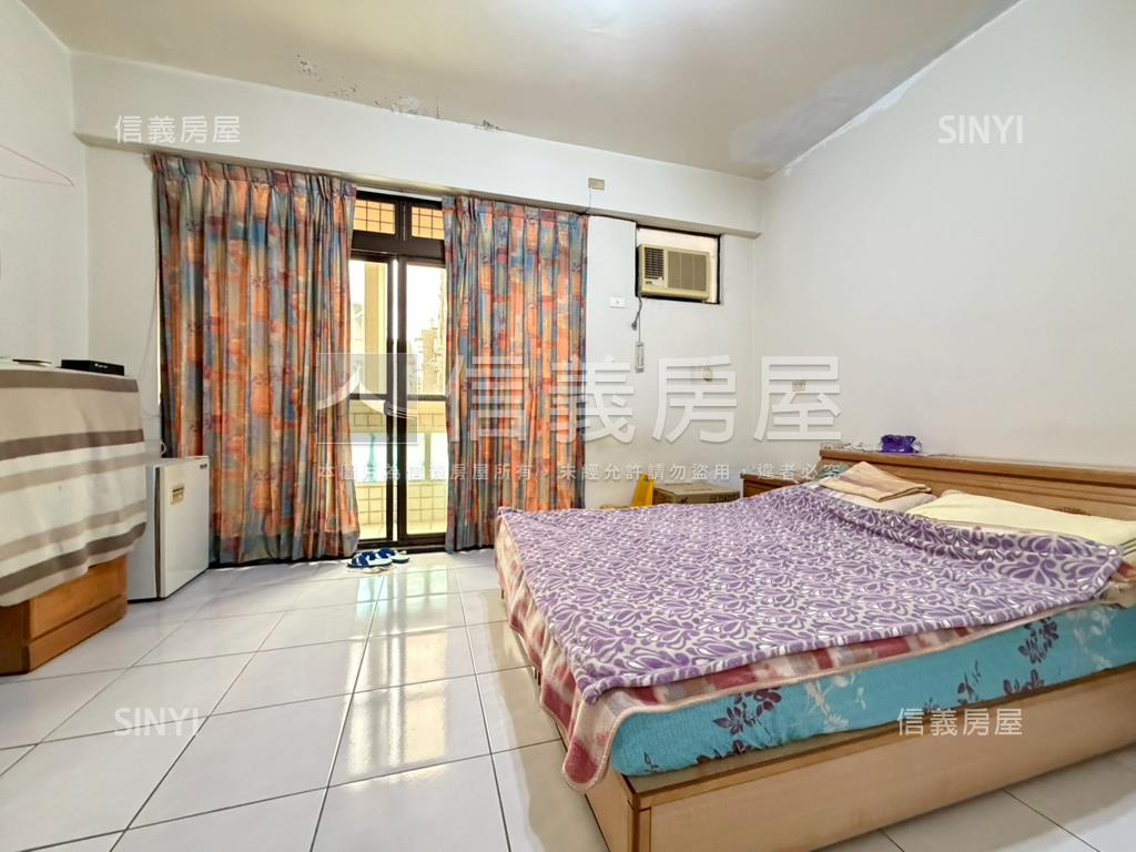 大空間透天稀有釋出房屋室內格局與周邊環境