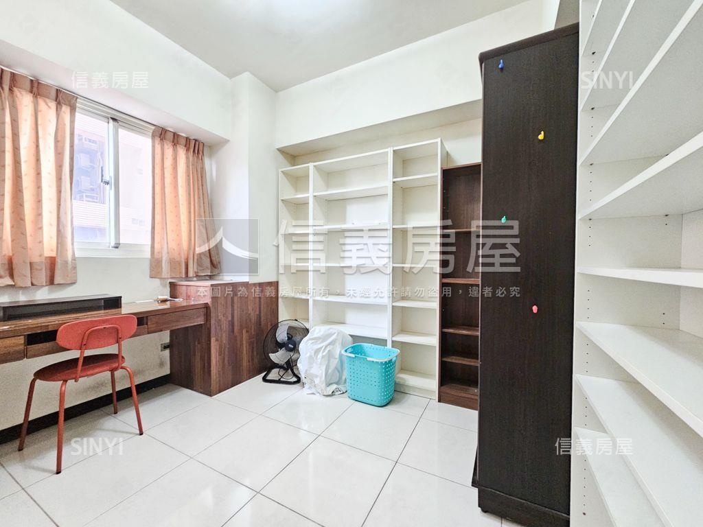 元生學區飛揚三房平面車位房屋室內格局與周邊環境