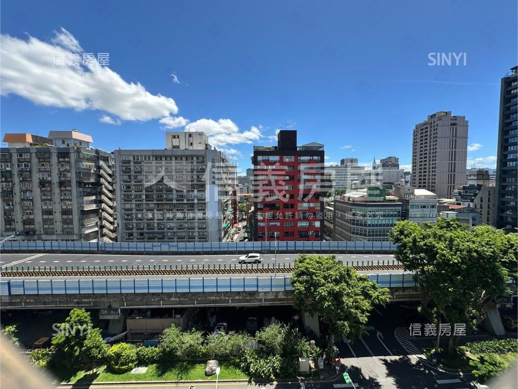 中山電梯精緻小資美兩房房屋室內格局與周邊環境