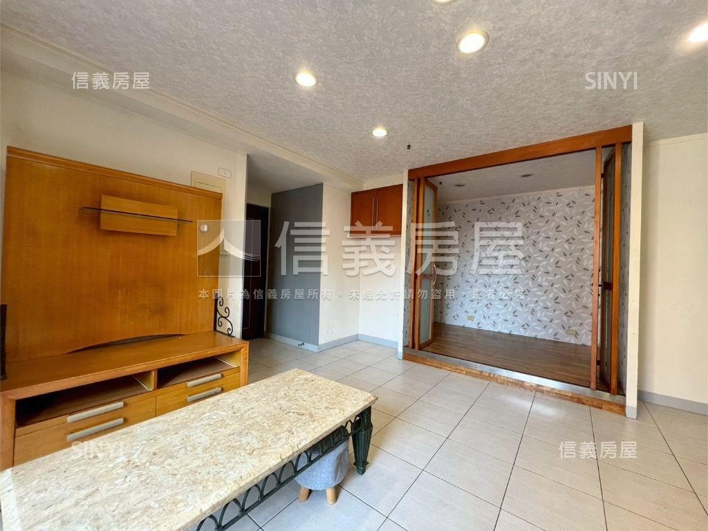 陽光高樓採光兩房房屋室內格局與周邊環境