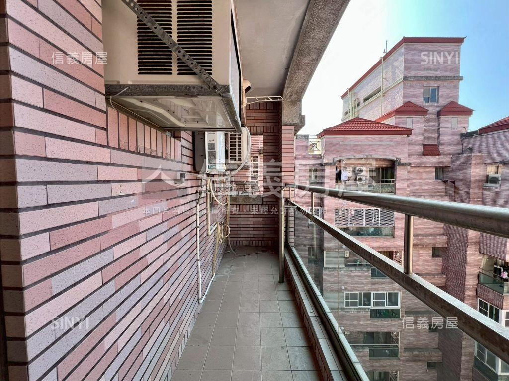 陽光高樓採光兩房房屋室內格局與周邊環境