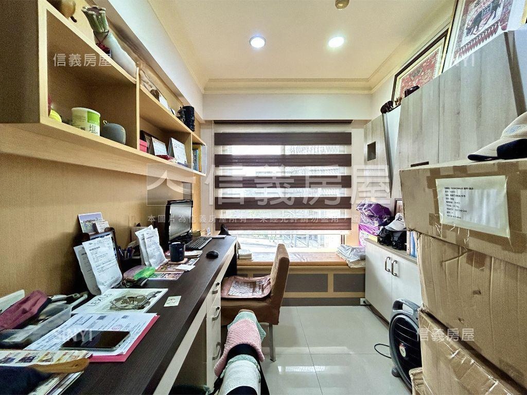 水岸四房河景美屋房屋室內格局與周邊環境