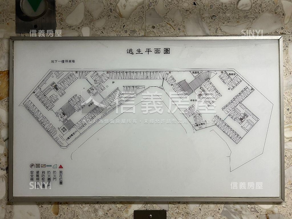 內湖獨立權狀坡平稀有釋出房屋室內格局與周邊環境