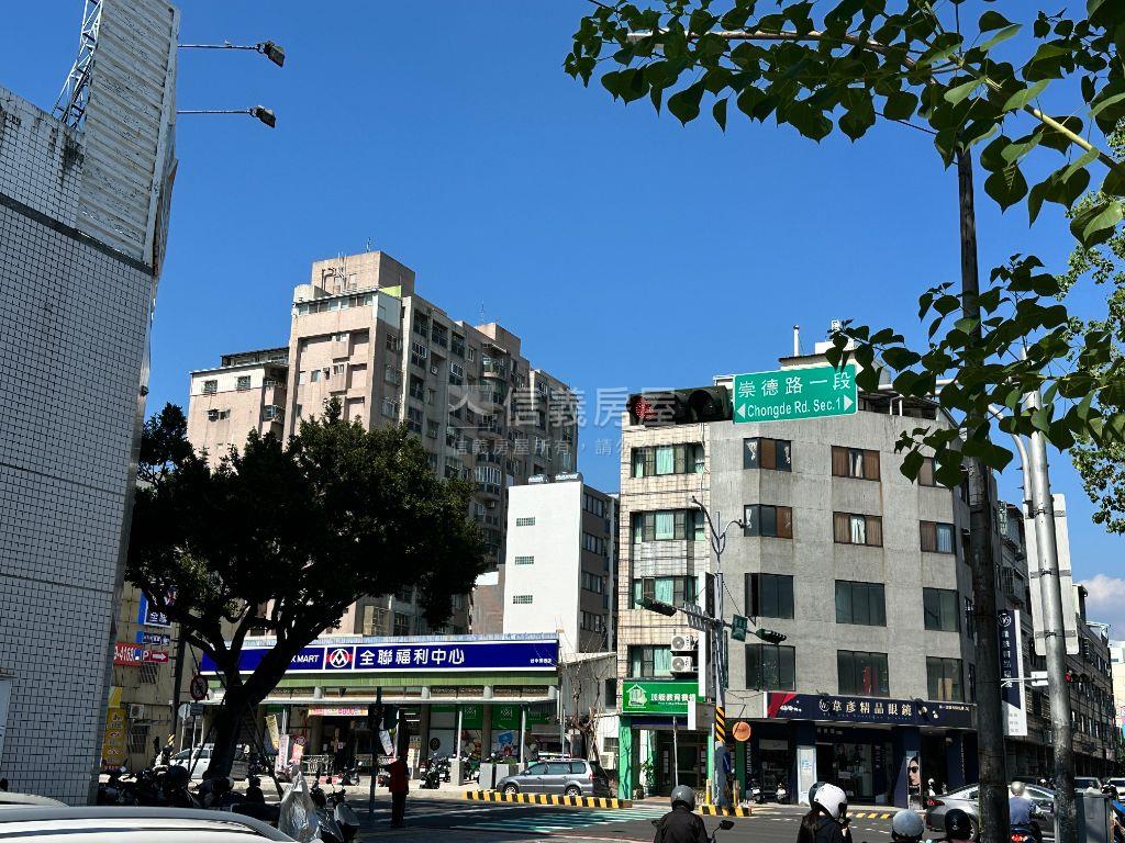 中國醫商圈文武百市美樓店房屋室內格局與周邊環境