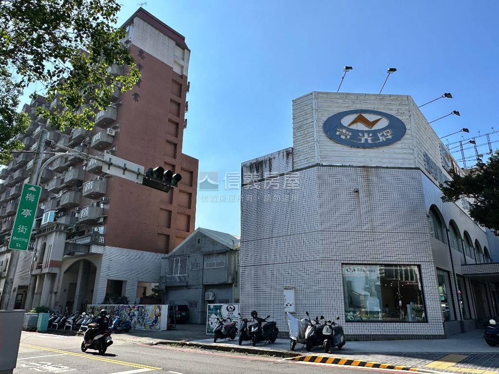 中國醫商圈文武百市美樓店房屋室內格局與周邊環境