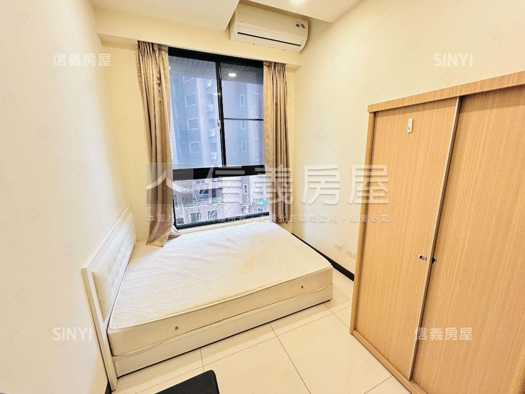 雲想‧邊間兩房車位房屋室內格局與周邊環境