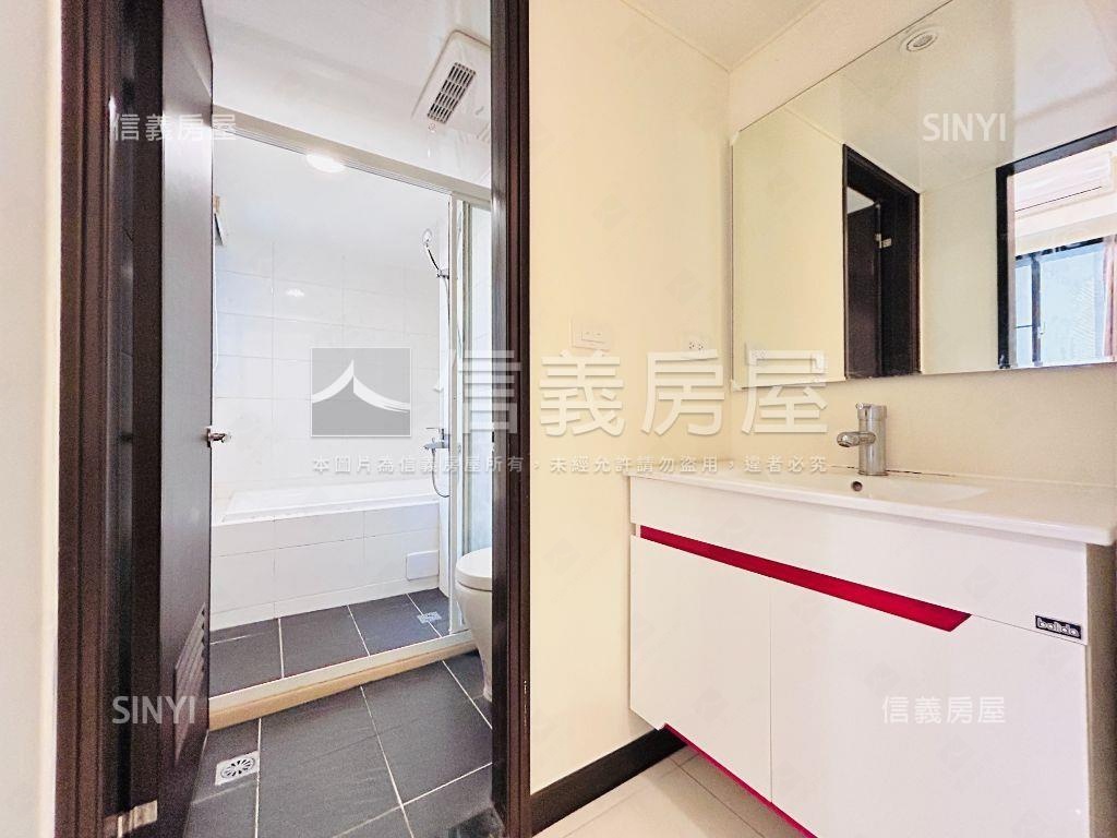 雲想‧邊間兩房車位房屋室內格局與周邊環境