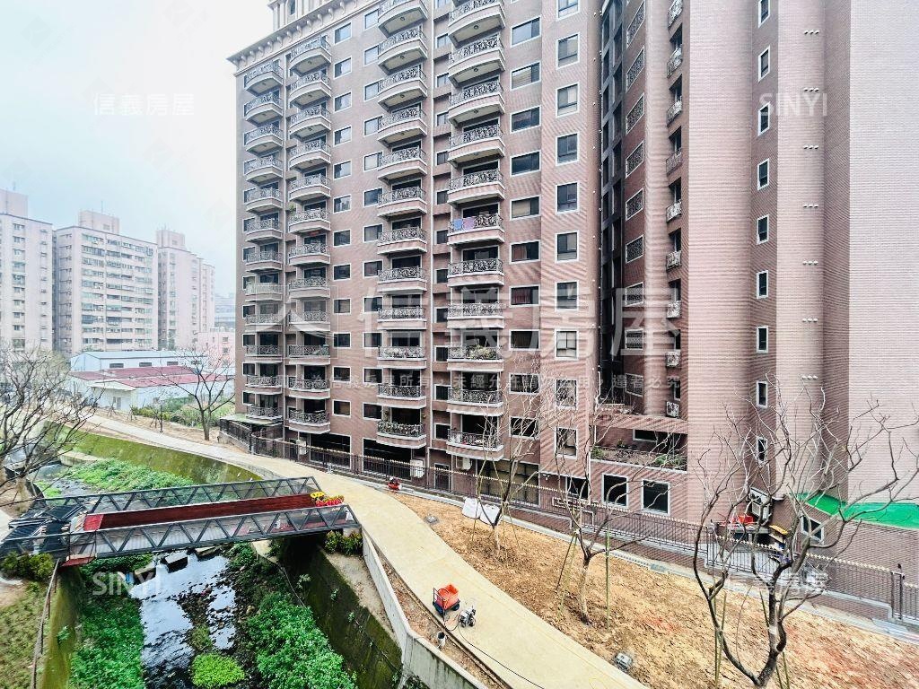 雲想‧邊間兩房車位房屋室內格局與周邊環境