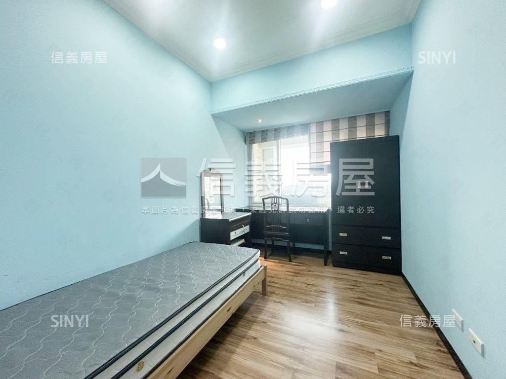 甲山林天廈三房附車位房屋室內格局與周邊環境