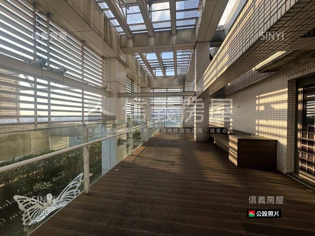 甲山林天廈三房附車位房屋室內格局與周邊環境