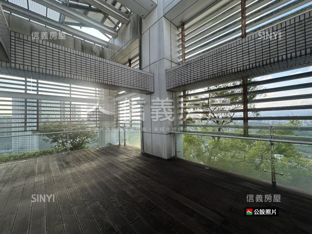 甲山林天廈三房附車位房屋室內格局與周邊環境