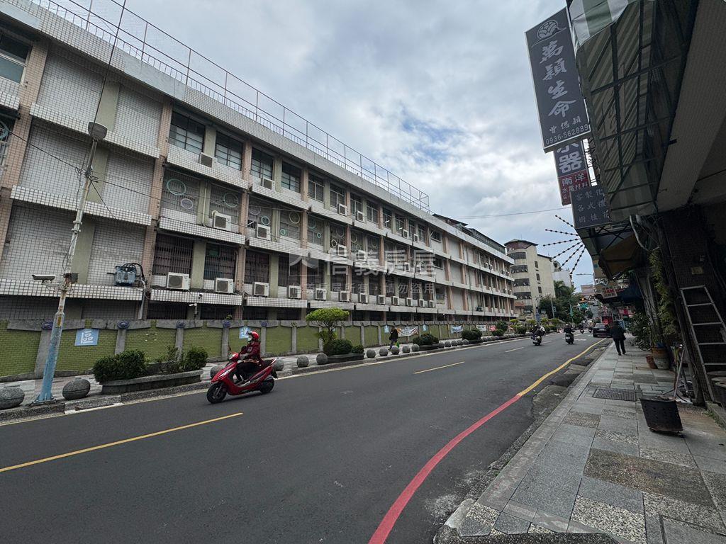 埔墘國小自住收租美屋房屋室內格局與周邊環境