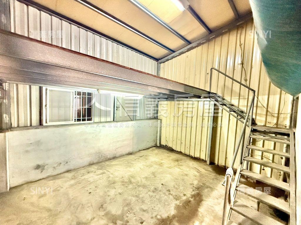 仁武低總透天房屋室內格局與周邊環境