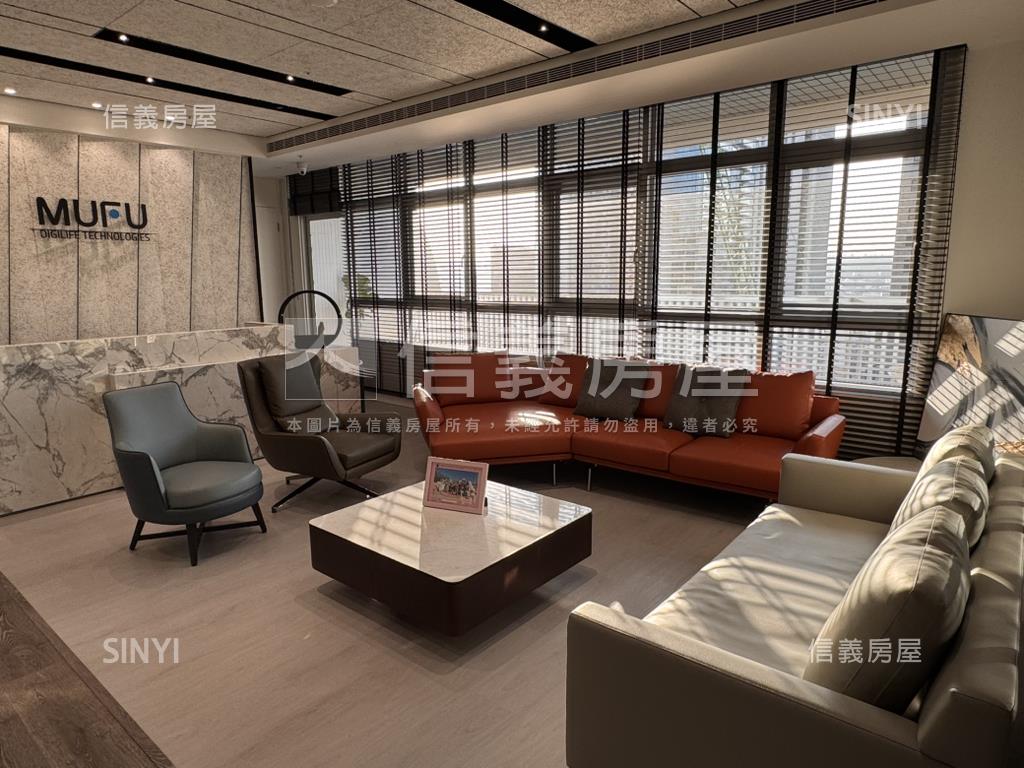 七期商辦美裝潢合併戶商辦房屋室內格局與周邊環境