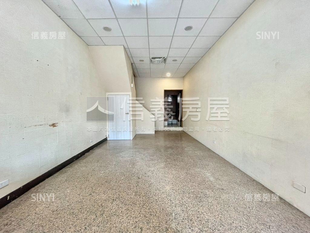 高科大商圈熱鬧金店房屋室內格局與周邊環境