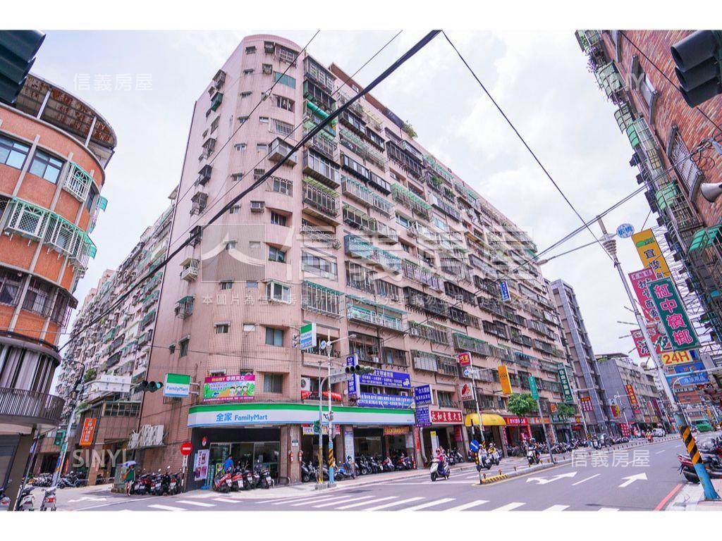 篤行路方正電梯３房房屋室內格局與周邊環境