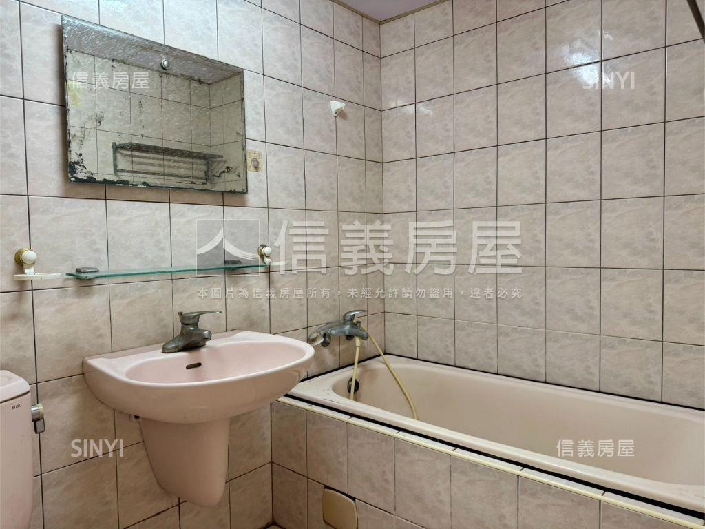 機能好✨朝南高樓層！四房房屋室內格局與周邊環境