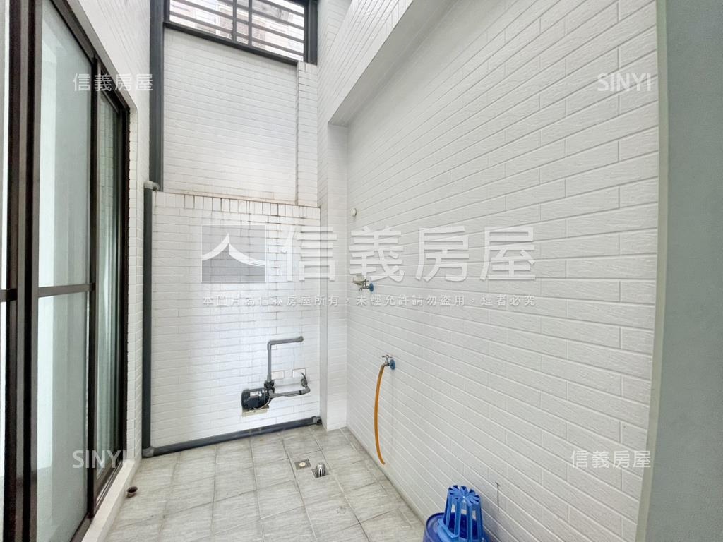 安南稀有４套房金店住房屋室內格局與周邊環境