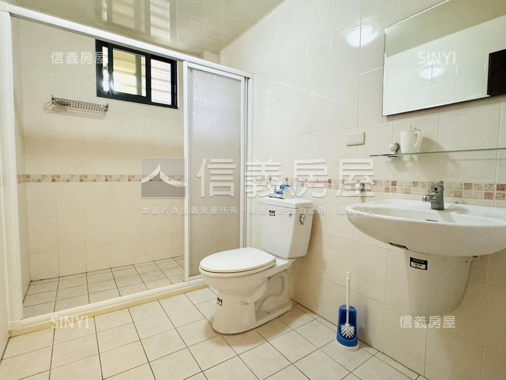 鹽行約１８．３年美車墅房屋室內格局與周邊環境