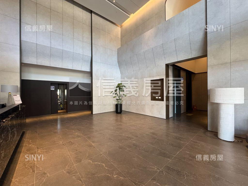 新潤。大道鎏域黃金店面房屋室內格局與周邊環境