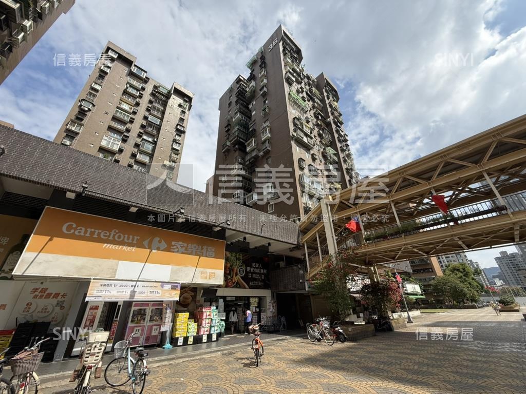 高樓遠景成功國宅房屋室內格局與周邊環境