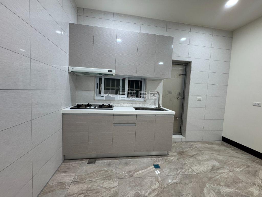 小港路煥然一新成家美透房屋室內格局與周邊環境