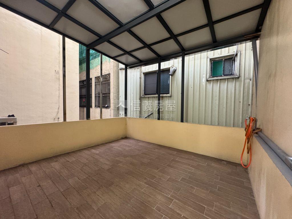 小港路煥然一新成家美透房屋室內格局與周邊環境
