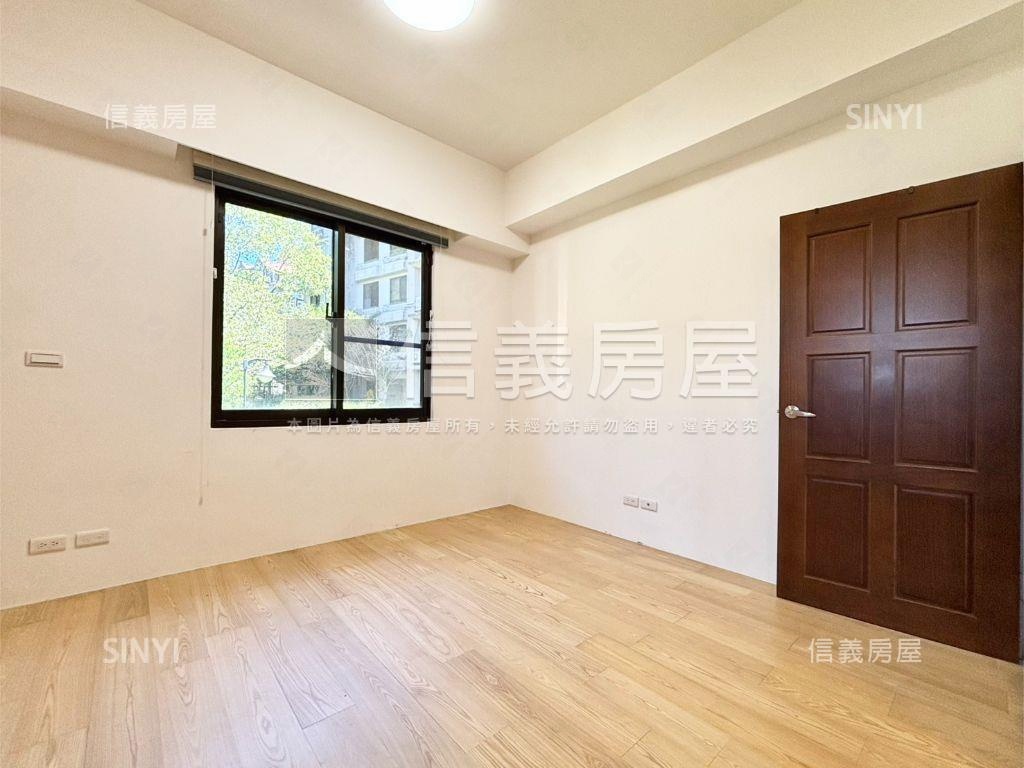 政大平地自由仕精緻成家房屋室內格局與周邊環境