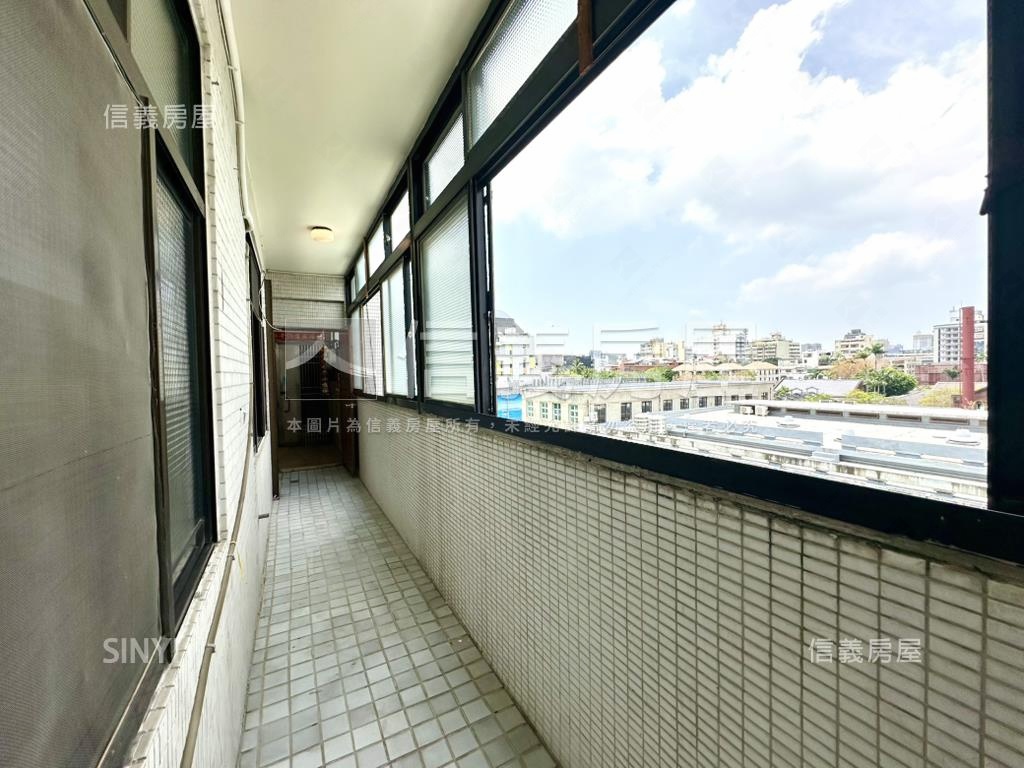 近忠孝夜市第三市場美寓房屋室內格局與周邊環境