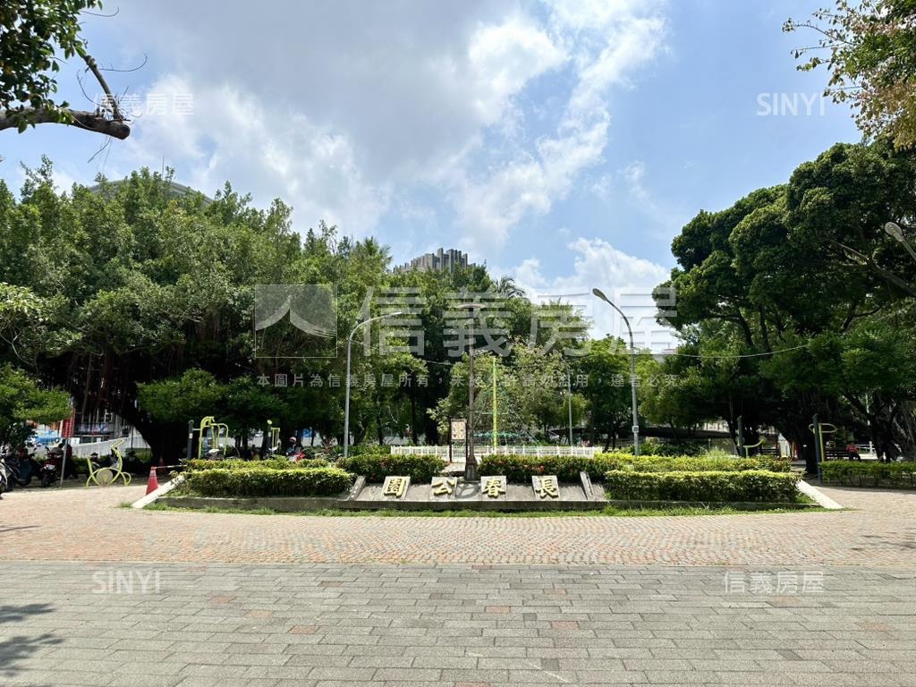 近忠孝夜市第三市場美寓房屋室內格局與周邊環境